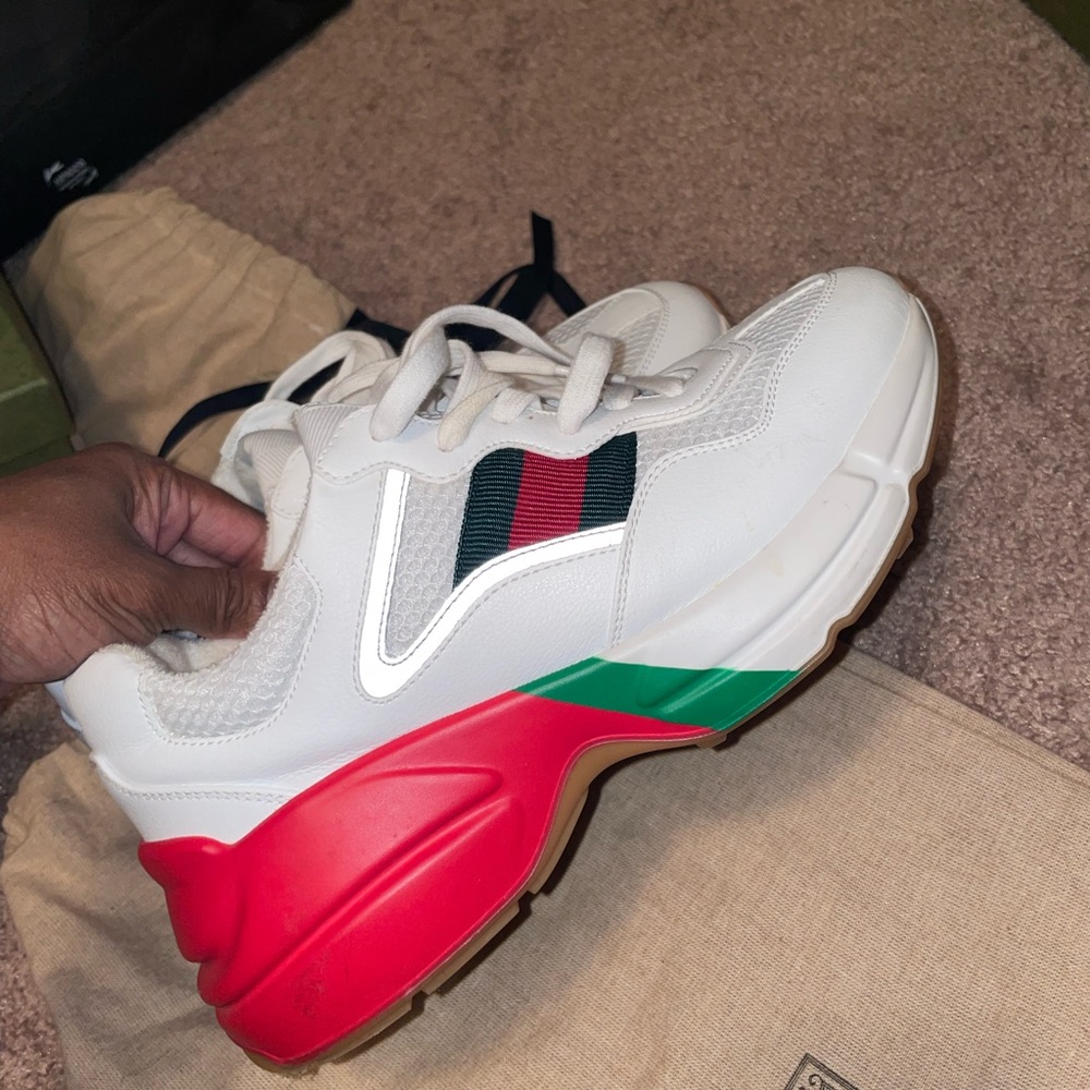 Gucci sneakers authentic